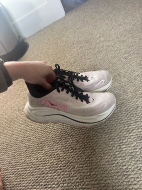 Hoka Clifton 10 light pink